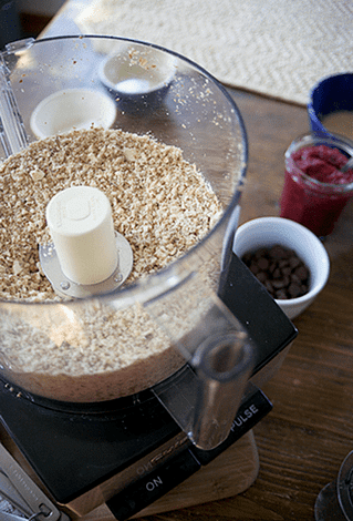 Raspberry Almond Squares_3_Gold&Thyme