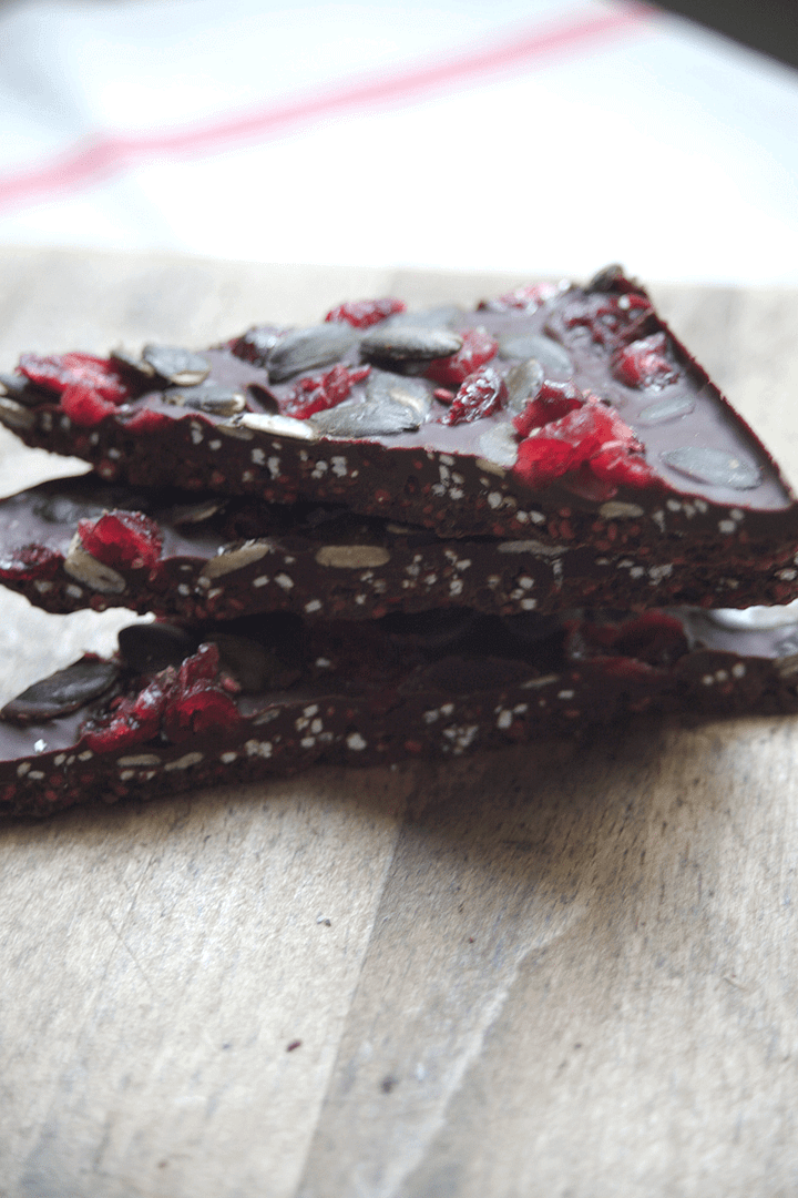 Quinoa Chocolate Bark_4_Gold&Thyme