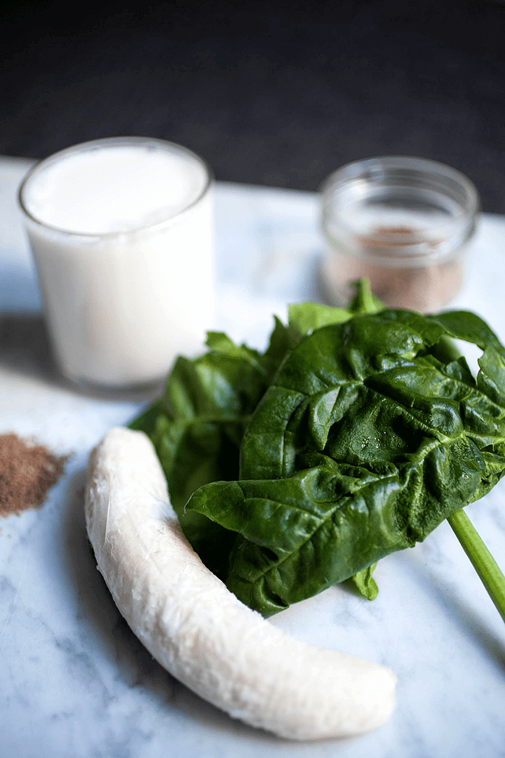 Spinach Banana Flax Smoothie_2_Gold&Thyme
