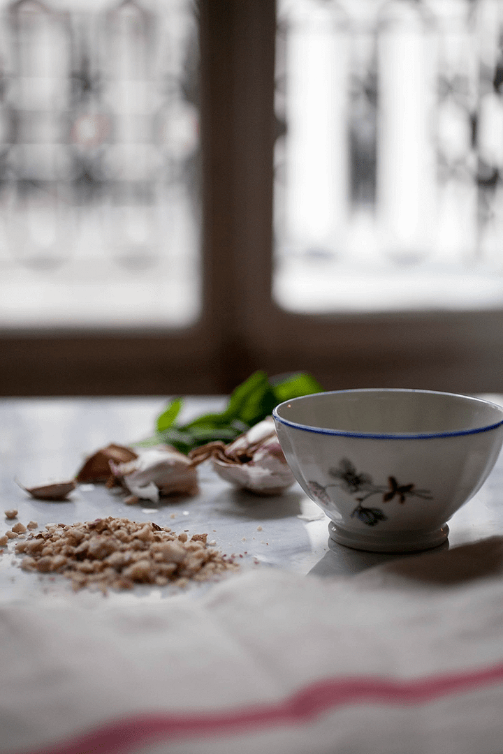 Basil Pesto { Vegan}_5_Gold&Thyme