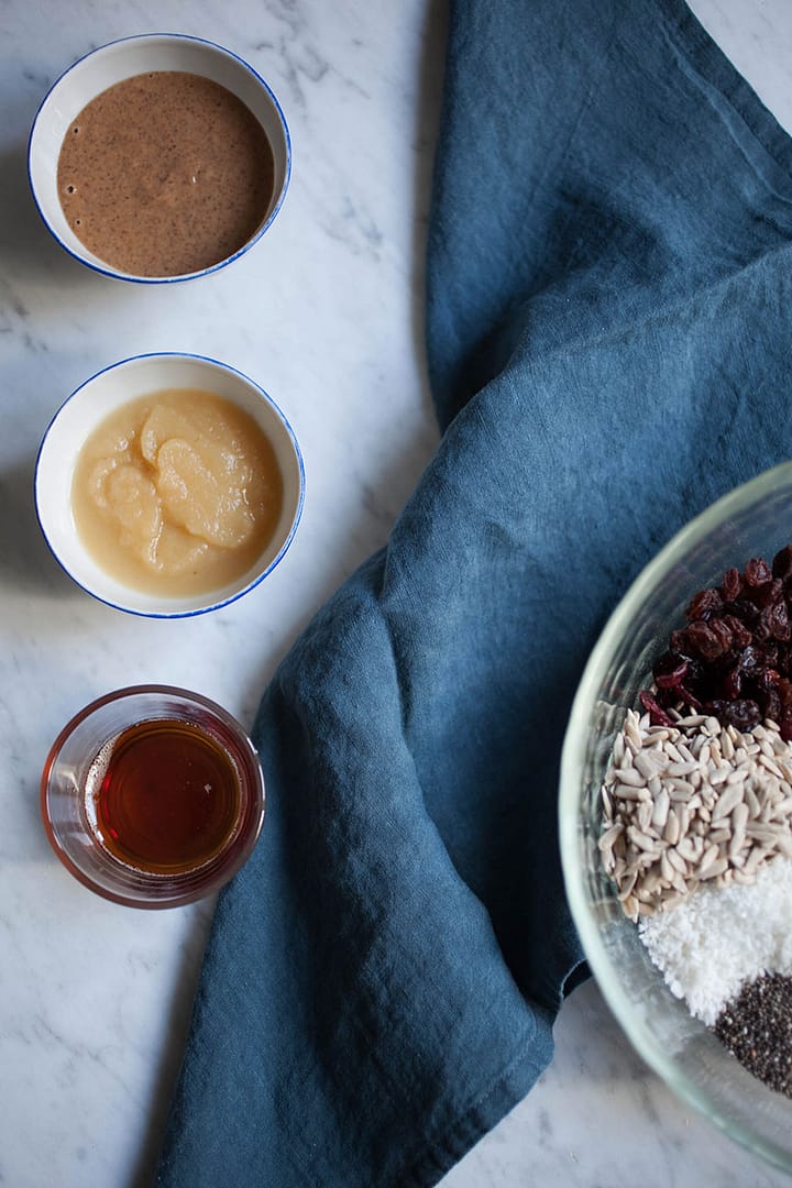 Raw "Bulk" Snack Bars_7_Gold&Thyme Raw "Bulk" Snack Bars_7_Gold&Thyme