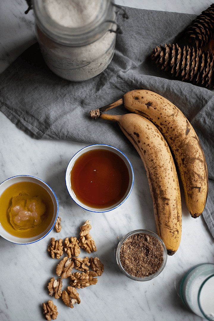 Banana Bread {Vegan}_2_Gold&Thyme