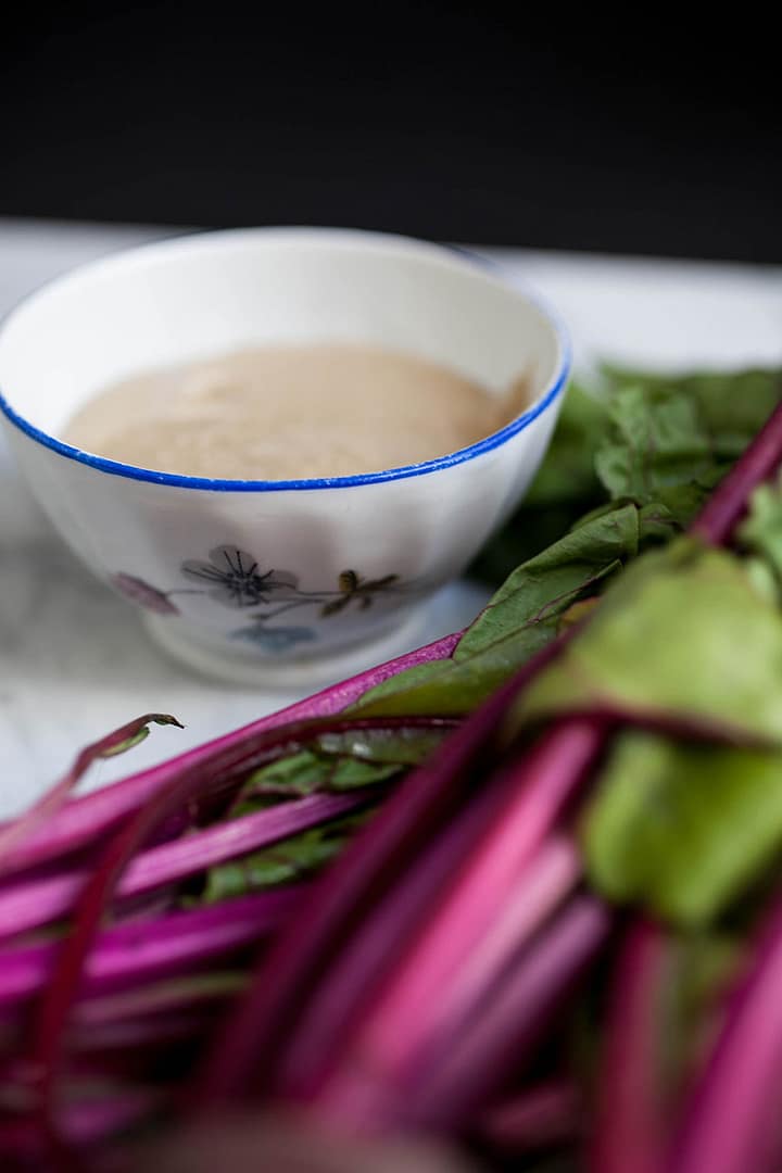 Hot Pink Beetroot Hummus_4_Gold&Thyme Hot Pink Beetroot Hummus_4_Gold&Thyme