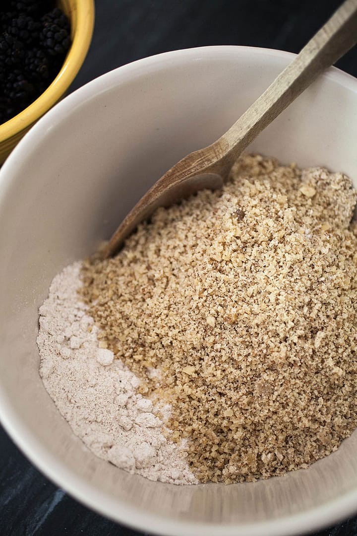 Fresh Blackberry Tart + Walnut Crust_8_Gold&Thyme Fresh Blackberry Tart + Walnut Crust_8_Gold&Thyme