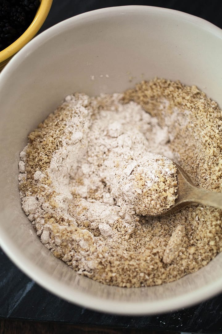 Fresh Blackberry Tart + Walnut Crust_9_Gold&Thyme Fresh Blackberry Tart + Walnut Crust_9_Gold&Thyme