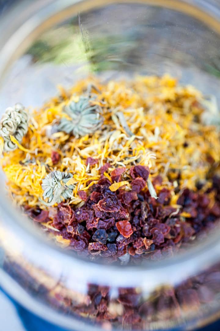 Le Balm_5_Gold&Thyme