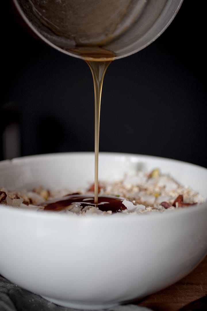 Rose & Pistachio Granola_3_Gold&Thyme