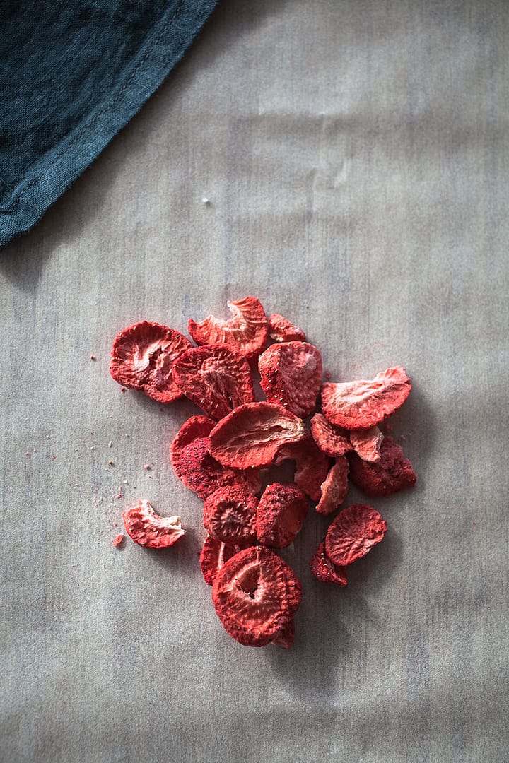 Chocolate & Straberry Truffles_1_Gold&Thyme